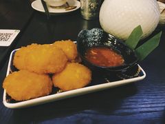 Golden虾饼-浩海火燒雲傣家菜(芮欧百货店)