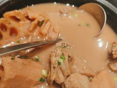 -王府井酒店(金桥港湾店)
