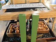 -鹿鸣山草本茶香火锅(园西路店)