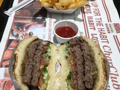 -The Habit Burger Grill 哈比特汉堡(爱琴海店)