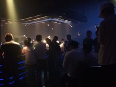 -简奥斯汀·赫本酒吧