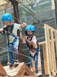 -PIPIKINGDOM皮皮王国欢乐号(欢乐海岸购物中心店)