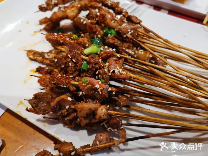 木屋烧烤(六道口店)烤羔羊肉串图片