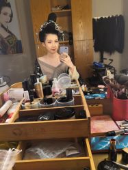 -盘子女人坊古装写真摄影(厦门总店)