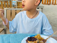 -亚龙湾希尔顿自助餐厅·海鲜·烧烤·沙滩BBQ·现场乐队
