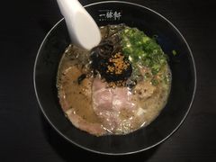 -一豚轩·烧鸟·豚骨拉面(五四路店)