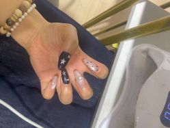 -瞧·享轻奢美甲美睫