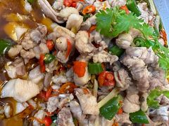 -兔行天下-鸿鹤鲜锅兔(中海国际店)