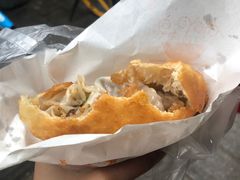 油饼包烧麦-家阳赵师傅油饼包烧麦(粮道街店)