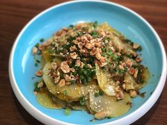 -有红鸡毛店·川菜(建设路店)