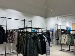 -伦敦比斯特购物村