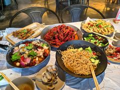 -巴厘龙虾·榜首油焖大虾(音乐学院·沿江酒馆店)