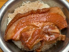 -梁阿婆廿年老牌扣肉糯米饭