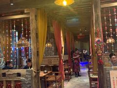 -老牌坊云南鱼豆花火锅(爱建店)
