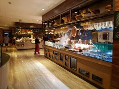 自助取餐区-OPEN開全日自助餐厅·西餐·海鲜(佛山希尔顿酒店)