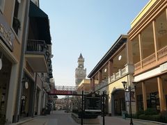 -王府井奥莱临潼小镇(临潼店)
