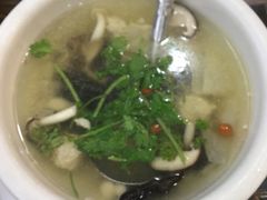 -临街徽菜馆·正宗黄山味