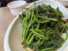 -张太婆老妈蹄花川菜馆·中华餐饮老字号(望平街店)