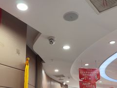 -咿呀口腔(光谷分院)