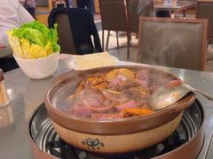 -胡须佬鸡煲四季火锅店(石厦西村直营店)