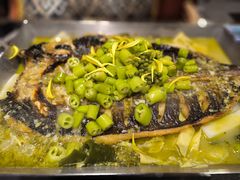鲜青花椒味烤鱼-鸣记脆皮烤鱼·海鲜烤鱼(亿合城店)