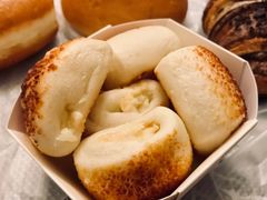 一口奶油芝士面包-巴黎贝甜(阳光上东店)