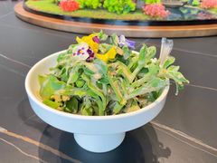 -何氏海产海鲜餐厅(体育中心店)