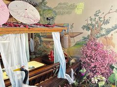 -韵秋荷(宝山龙湖天街店)