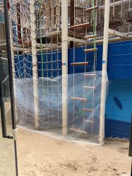 -PIPIKINGDOM皮皮王国欢乐号(欢乐海岸购物中心店)