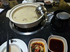 -捞王锅物料理(上海世茂广场店)