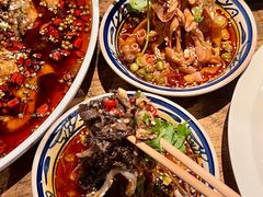 -麻辣总动员·川派海鲜·现炒浇头面·自贡菜(五彩城店)