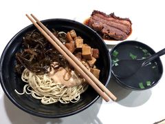 -老地方面馆(思南路店)