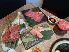 -炼火烤肉店