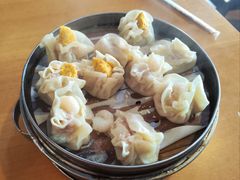 蛋黄鲜肉烧麦-真真鲜馄饨店(启蒙路店)