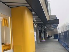 -麦当劳(徐汇漕溪北路百脑汇店)