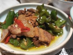 -老乡鸡(上海白玉兰广场店)