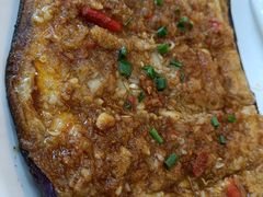 -覃记海鲜美食餐厅