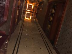 -花湖会所·高端水疗商务泡浴SPA(高新店)