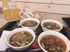 -十三朝牛馍王擀面皮(骡马市店)