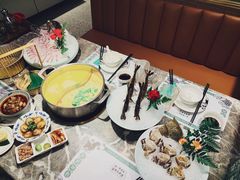 -禄婶鸡煲·打边炉