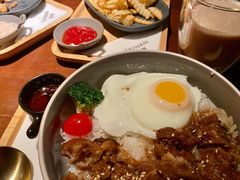 新竹红烧软骨饭-TAIWAN·潭子茶屋