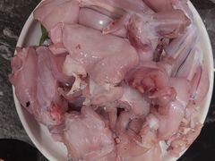 -牛YO寿喜烧·铁板烧和牛火锅自助(市府恒隆店)