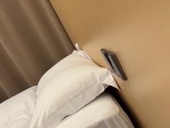 -初禾Film·Apartment(深圳福田岗厦地铁站店)