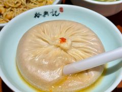 -裕兴记•蟹黄面馆(人民广场店)