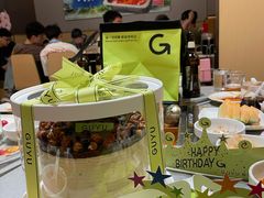 -海底捞火锅(振华广场生日主题店)