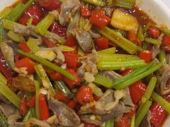 -独一佳老胡湘菜馆(矿山路店)