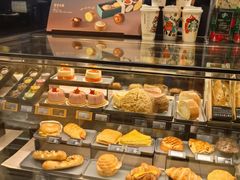 -星巴克(上海虹桥新天地二店)