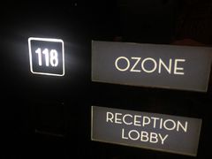 -OZONE 顶楼酒吧(香港丽思卡尔顿酒店)