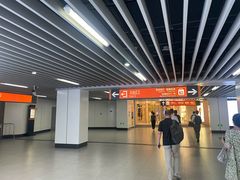 -东方体育中心(地铁站)