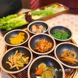 在武汉一秒瞬移韩国街头吃烤肉[调皮]